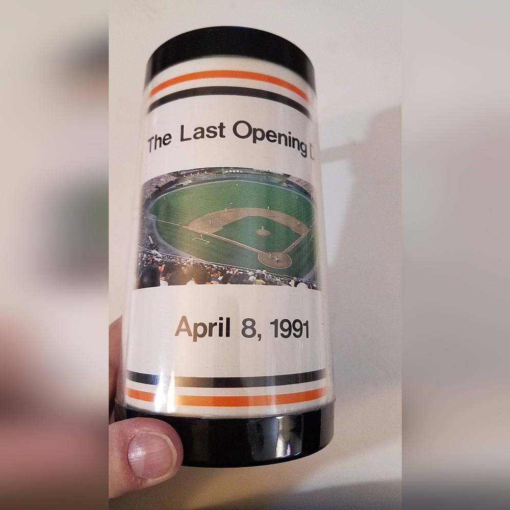 Vintage Collectable Orioles mug. 1991